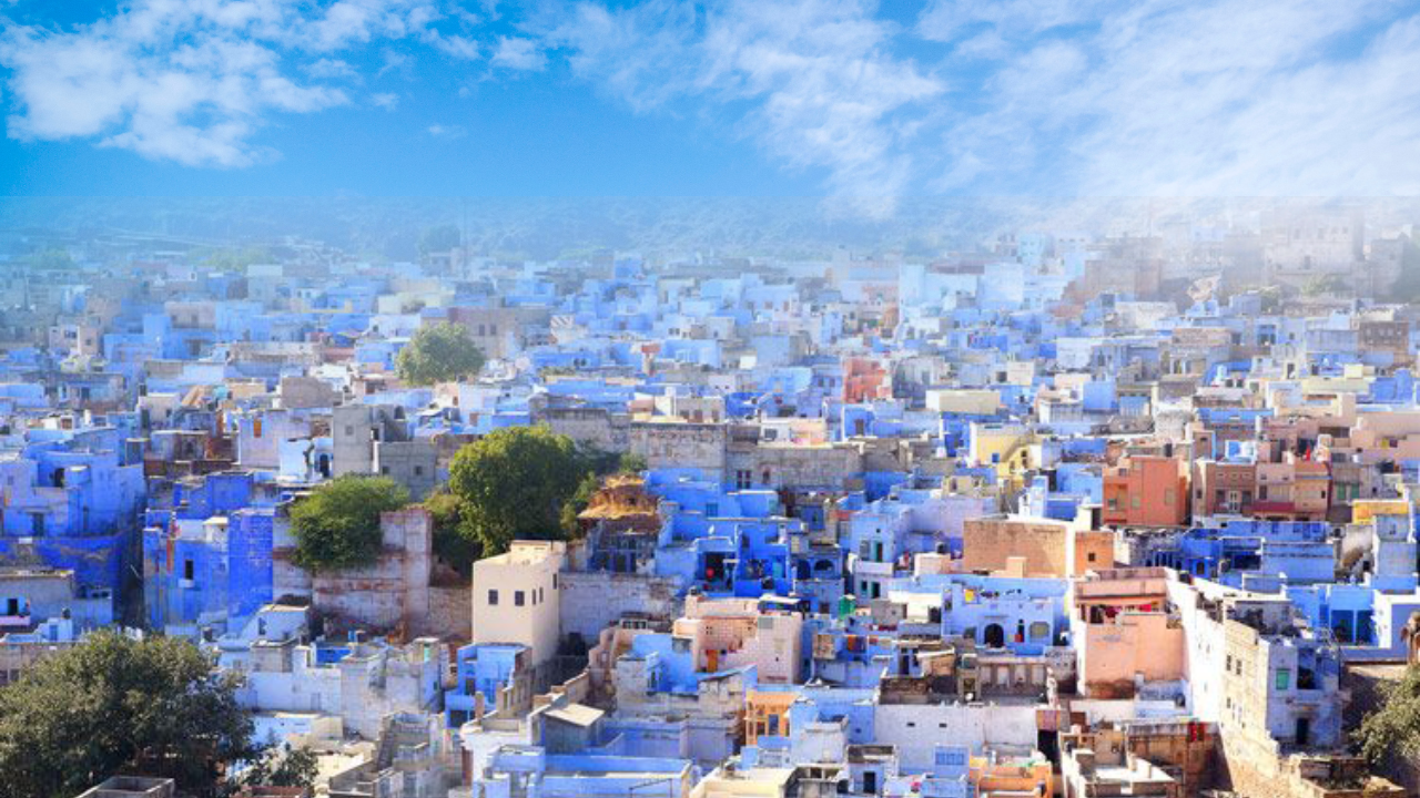 This Weekend in Jodhpur β Live Shows, Pool Parties, and Creative Vibes
