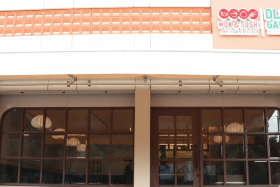 Discover Olive Garden Pizzeria & Wok & Sushi – Jodhpur’s best Pan Asian restaurant and Italian pizzeria serving authentic pizzas, sushi, and wok delicacies under one roof.