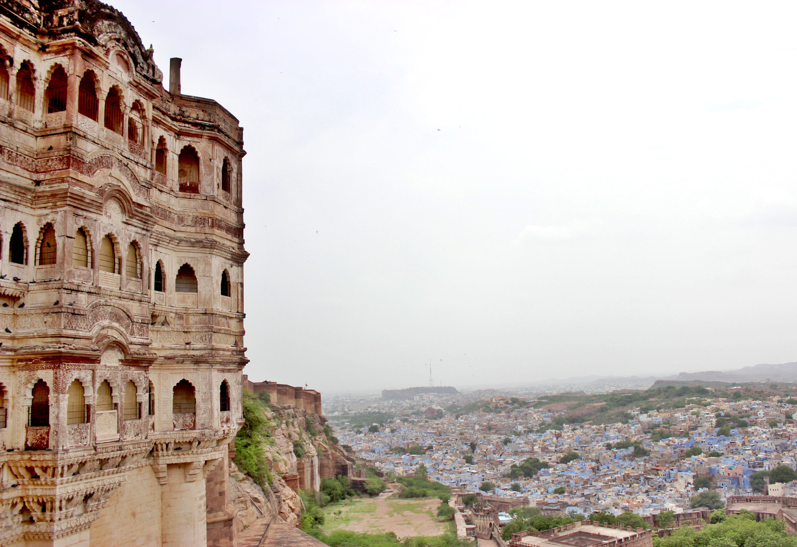 Discover the best events in Jodhpur this December 2025 — concerts, polo season, workshops, comedy shows and festivals happening across the city.
